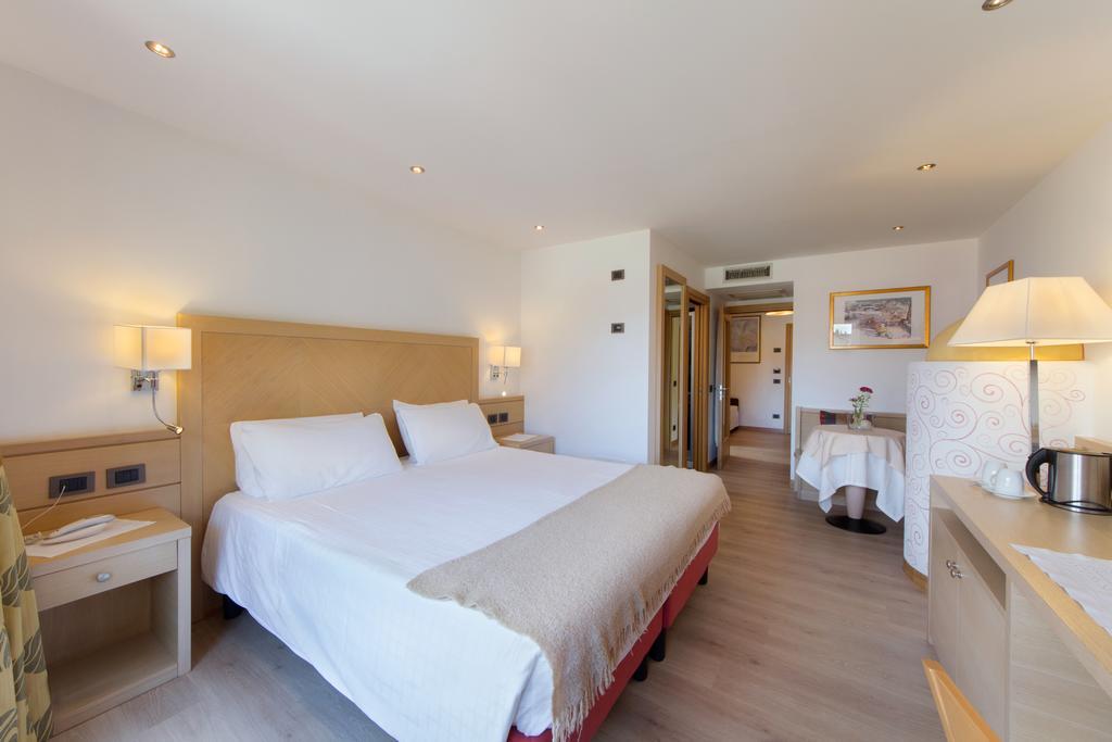 Piz Galin Grand Hotel Family & Wellness Andalo Rum bild